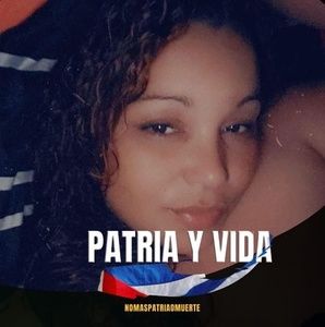 Meet your Posher, Pilar